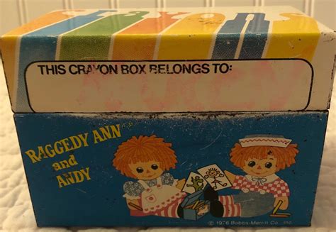 Vtg Crayon box 1976 Raggedy Ann and Andy metal 